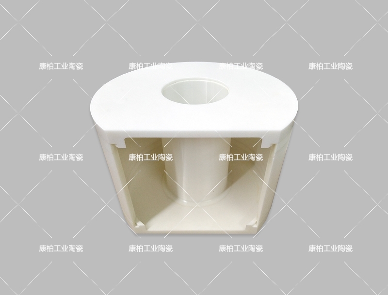 氧化鋯陶瓷加工中出現(xiàn)裂紋，是材料本身問題還是工藝問題？